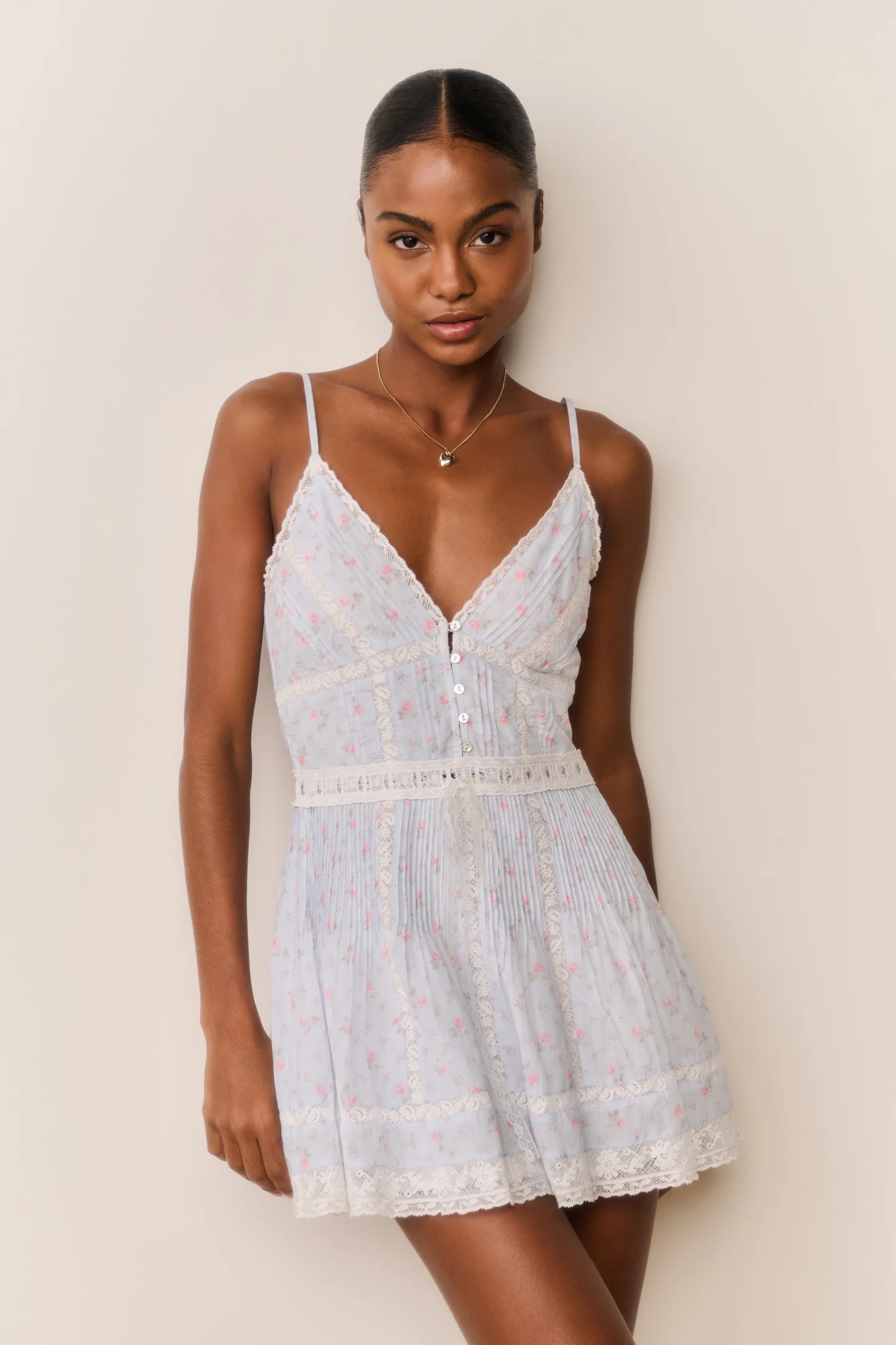 Vestido mini de encaje de algodón con estampado floral Zirelle