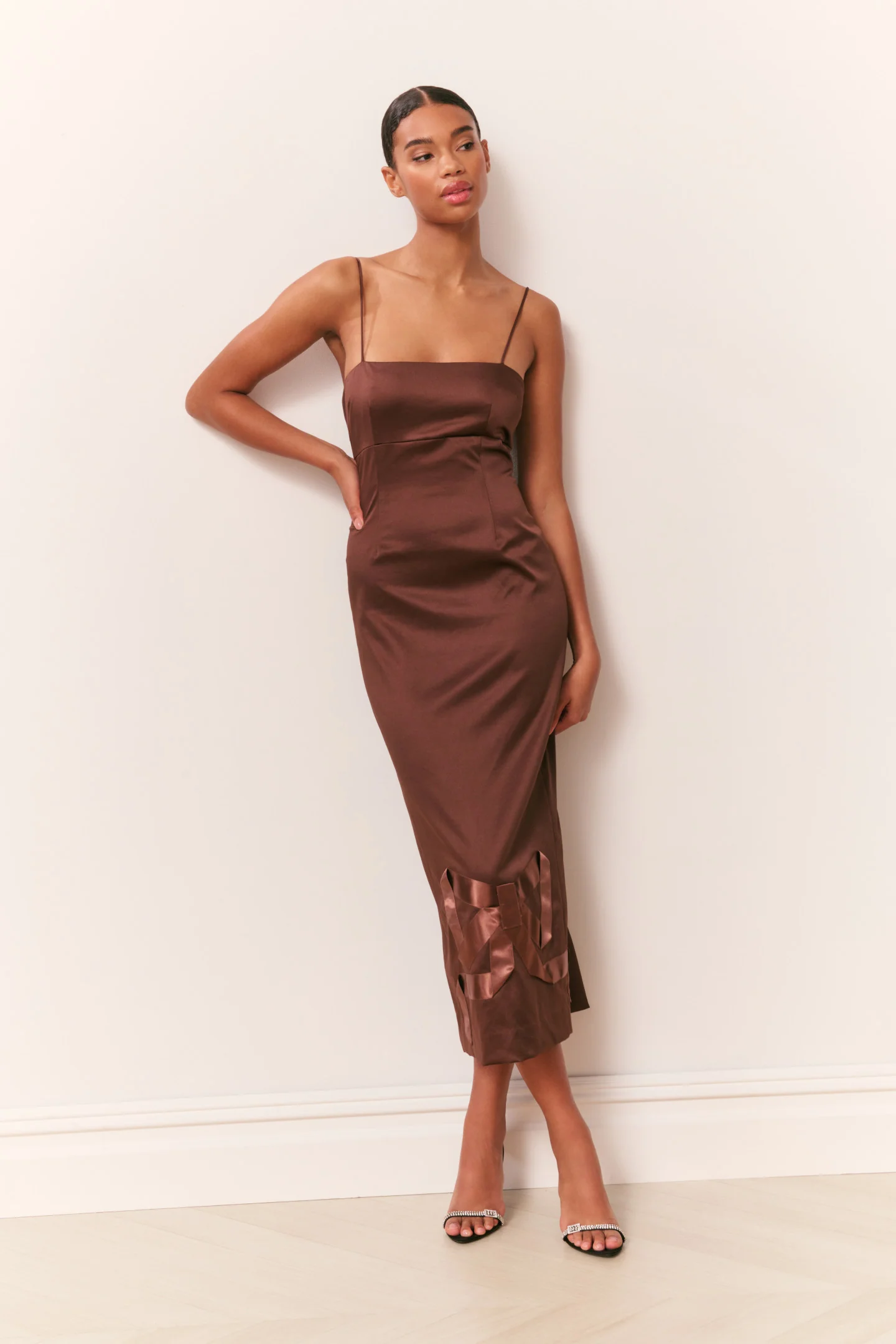 Vestido Midi con Detalle de Moño de Satén Calise