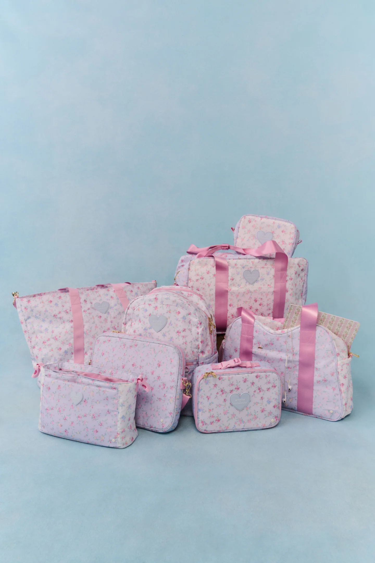 CONJUNTO DE BOLSAS DE VIAJE ESTAMPADAS STATE x LoveShackFancy