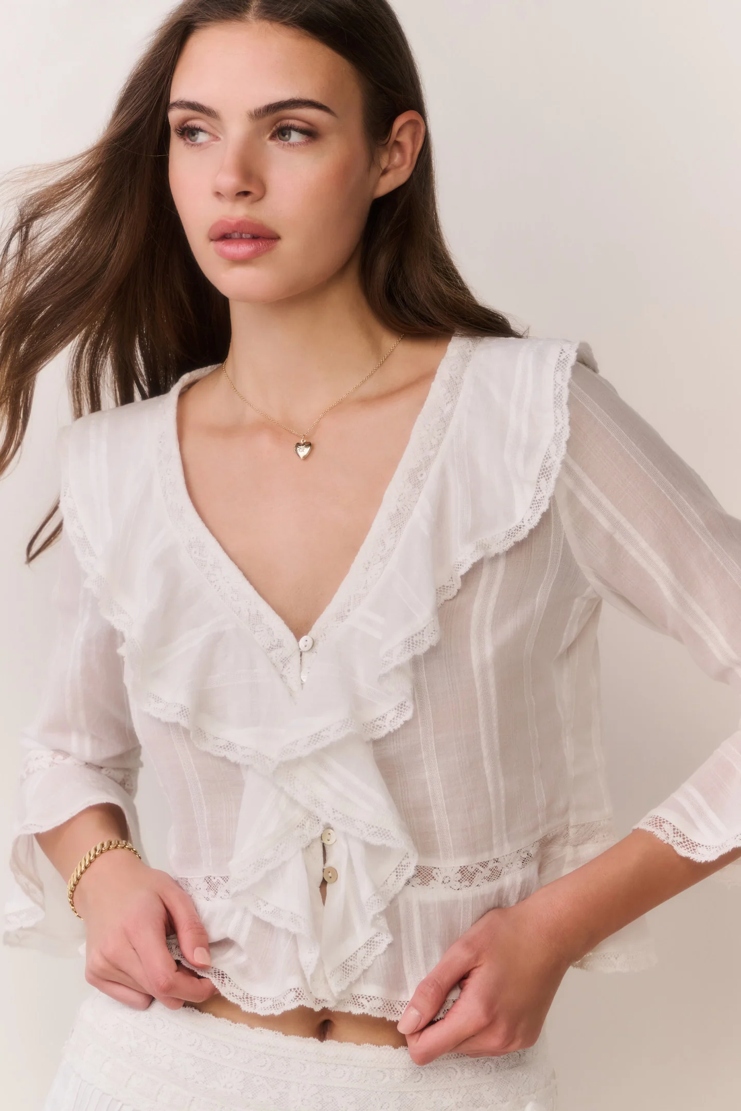 Blusa de Algodón Olenna con Volantes Victoriana
