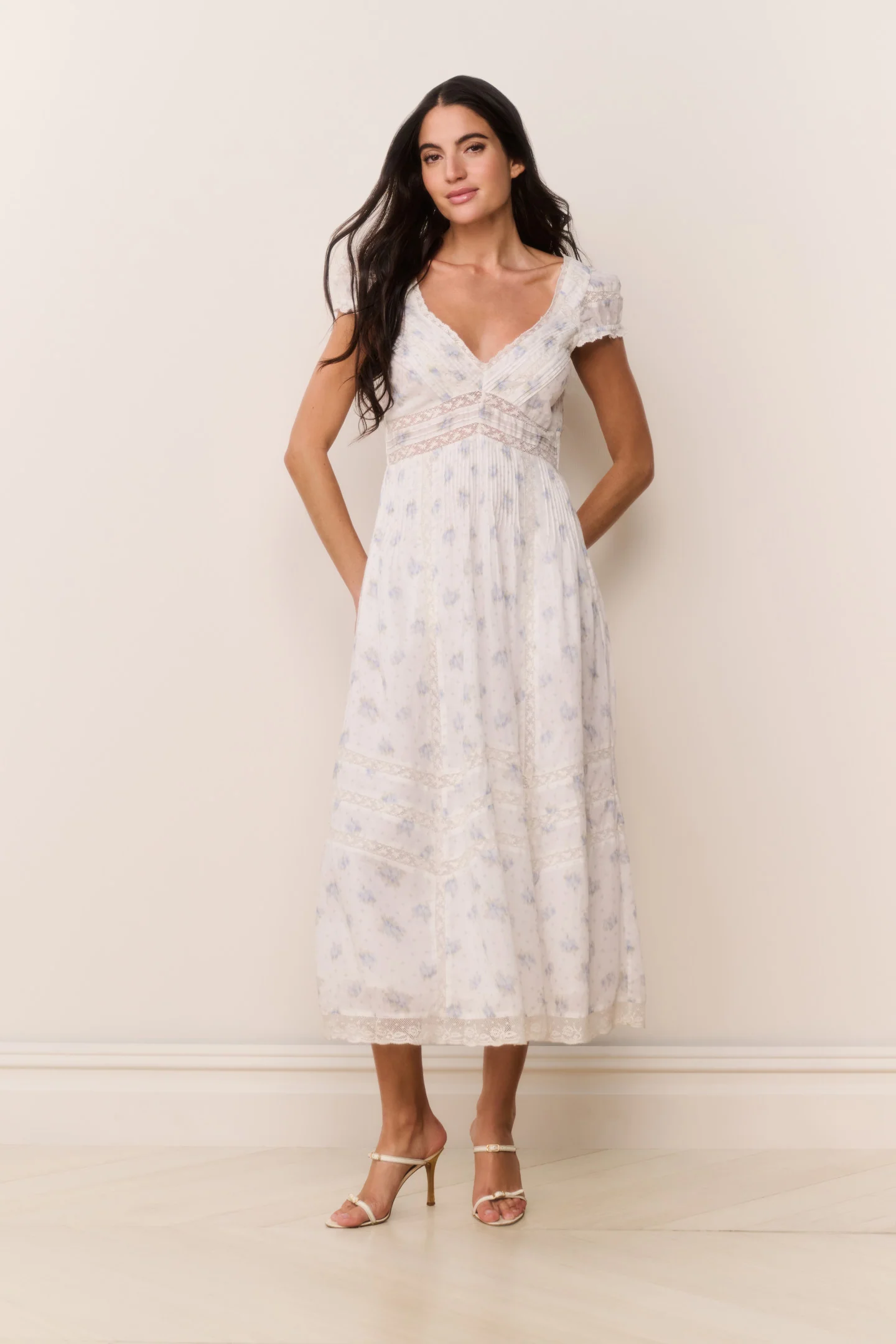 Vestido Midi de Algodón con Estampado Floral Suvi
