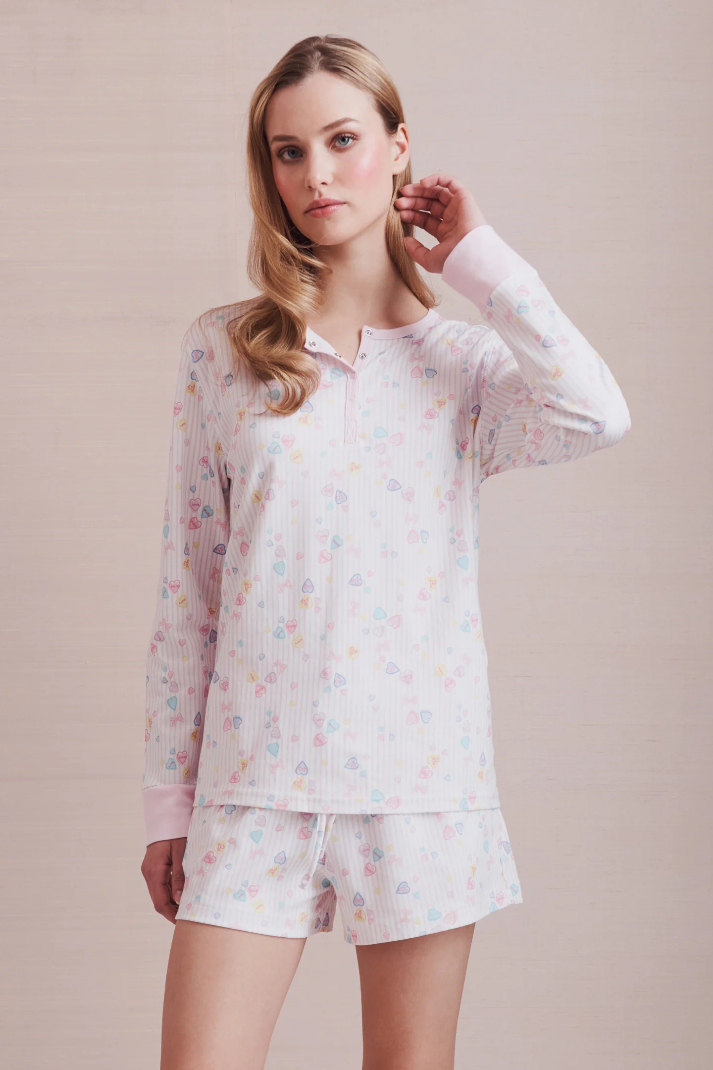 Pijama con estampado de corazones LoveShackFancy x Roller Rabbit