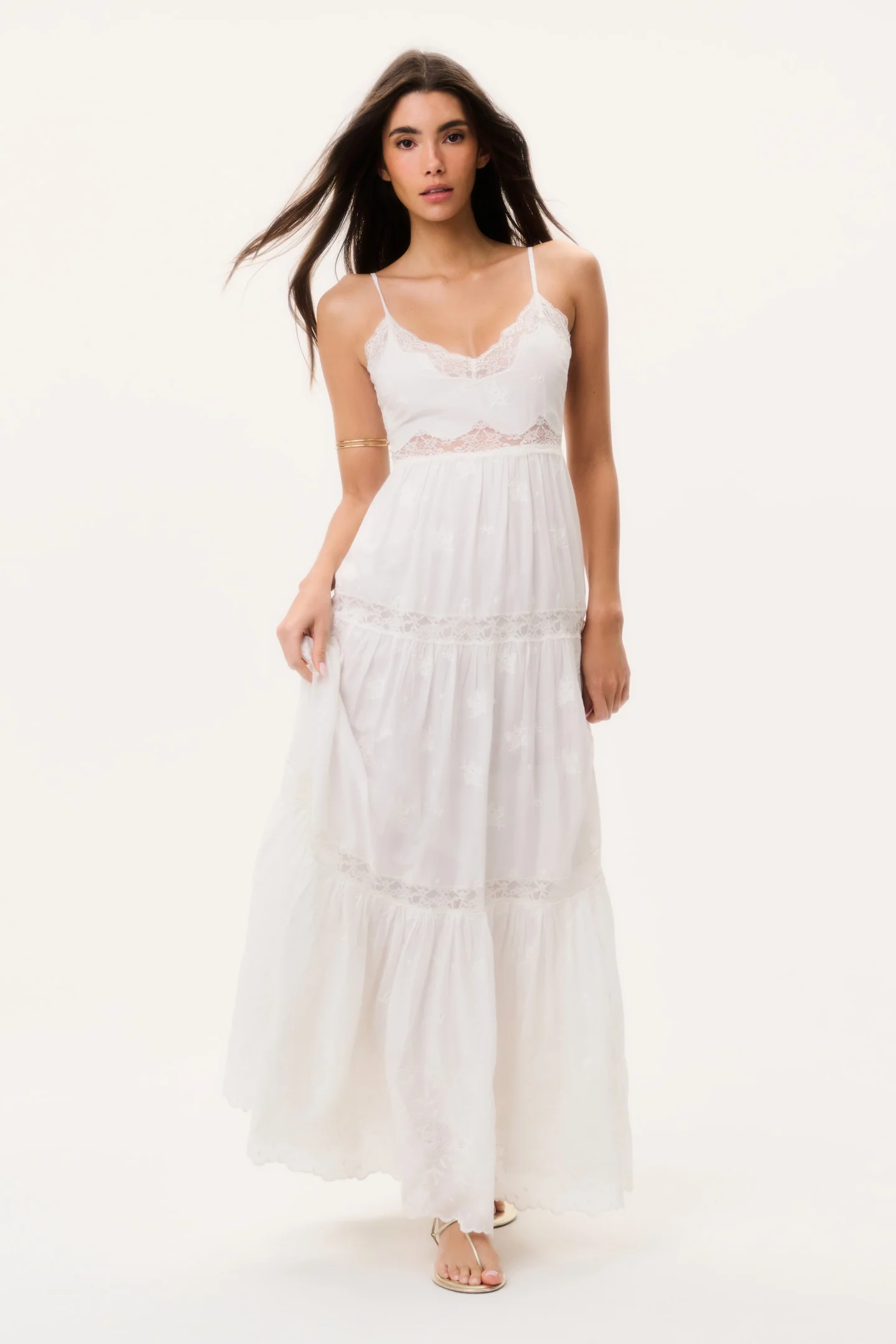 Vestido Maxi con Volantes de Encaje Espa