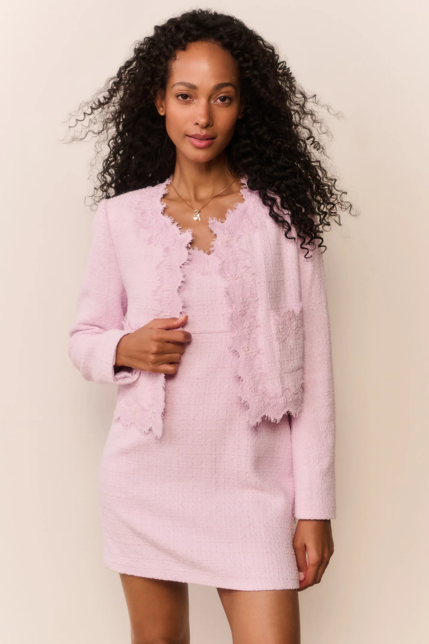 Chaqueta de Tweed con Borde de Encaje Erina