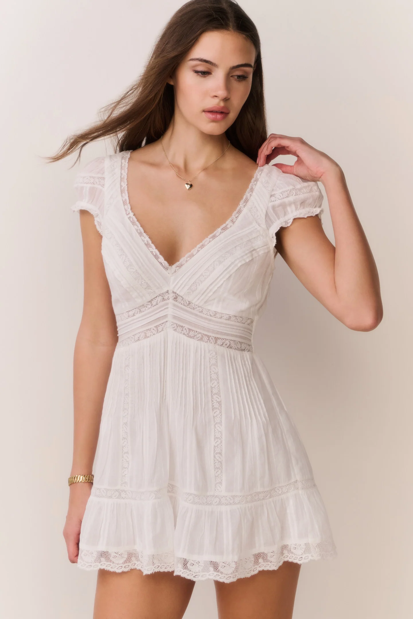 Vestido Mini Victoriano de Algodón Edena