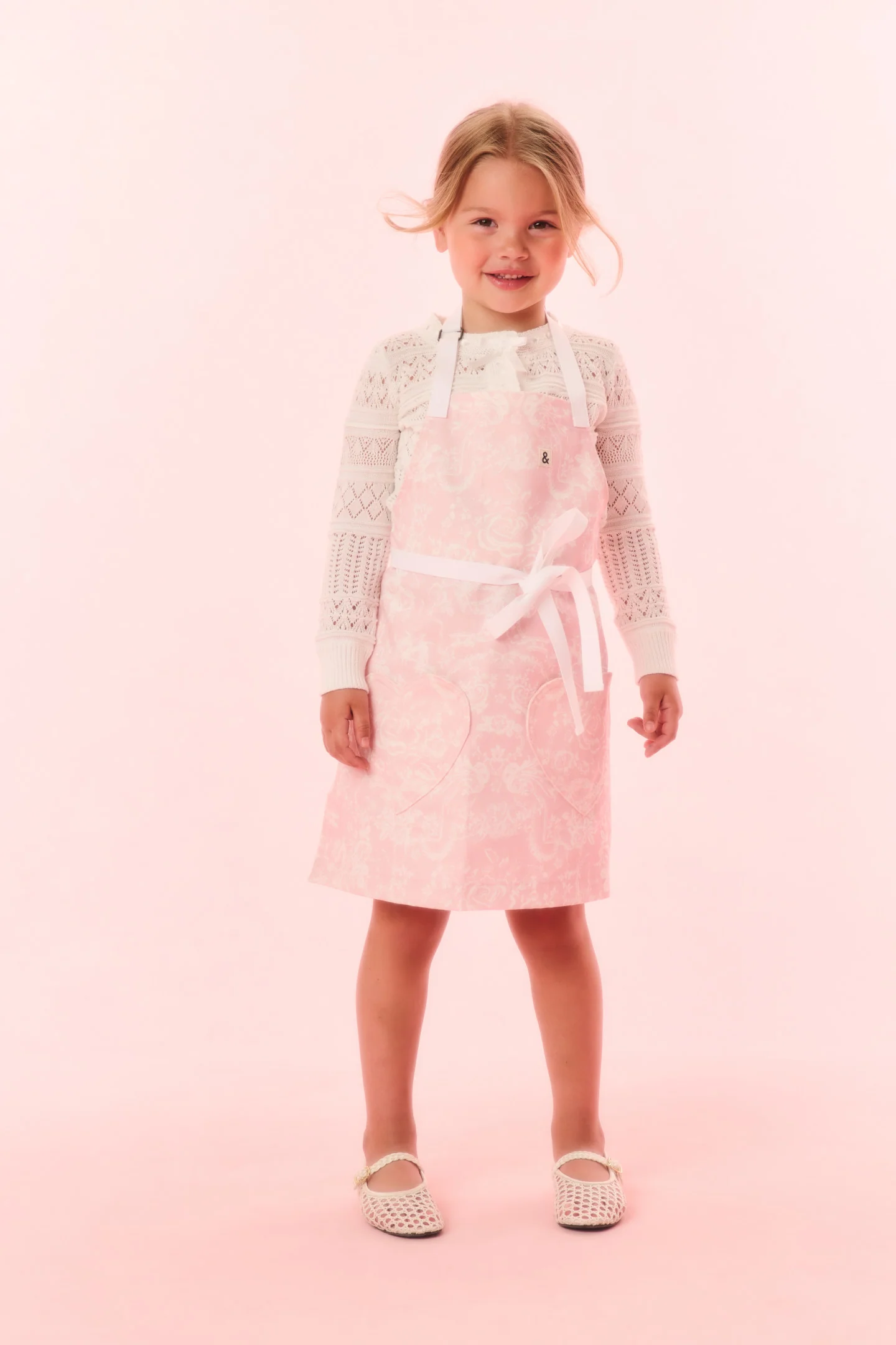 Delantal para niñas LoveShackFancy x Hedley & Bennett