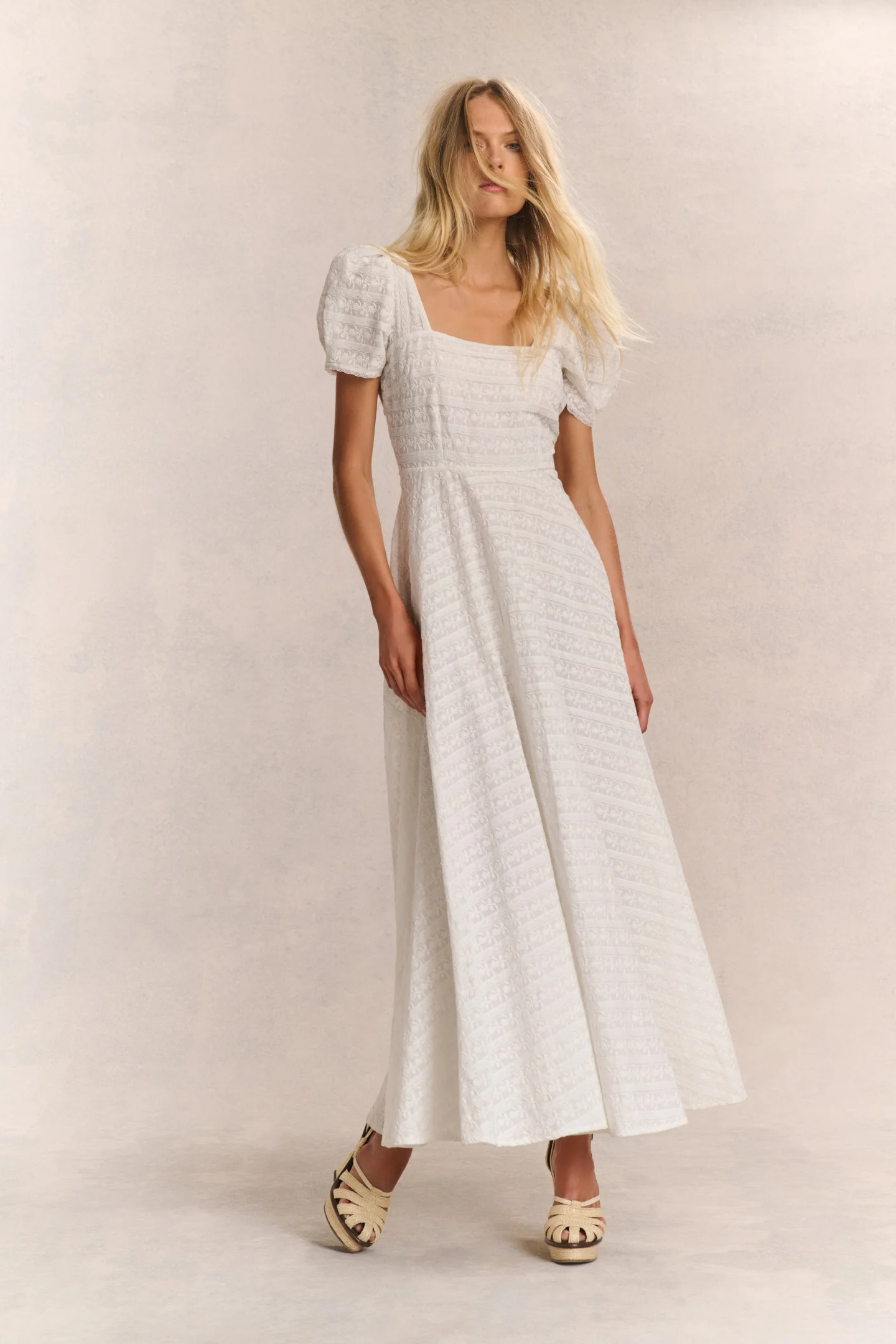 Vestido maxi de encaje Ryan Catalina